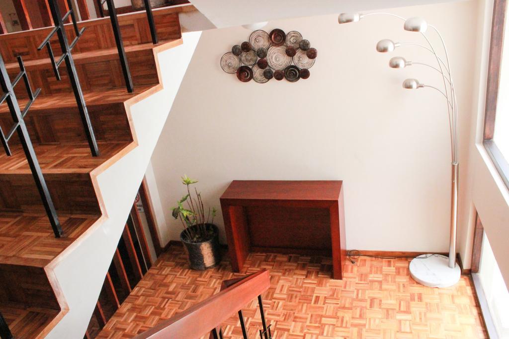 Hotel Villa Lafayette Quito Exteriör bild