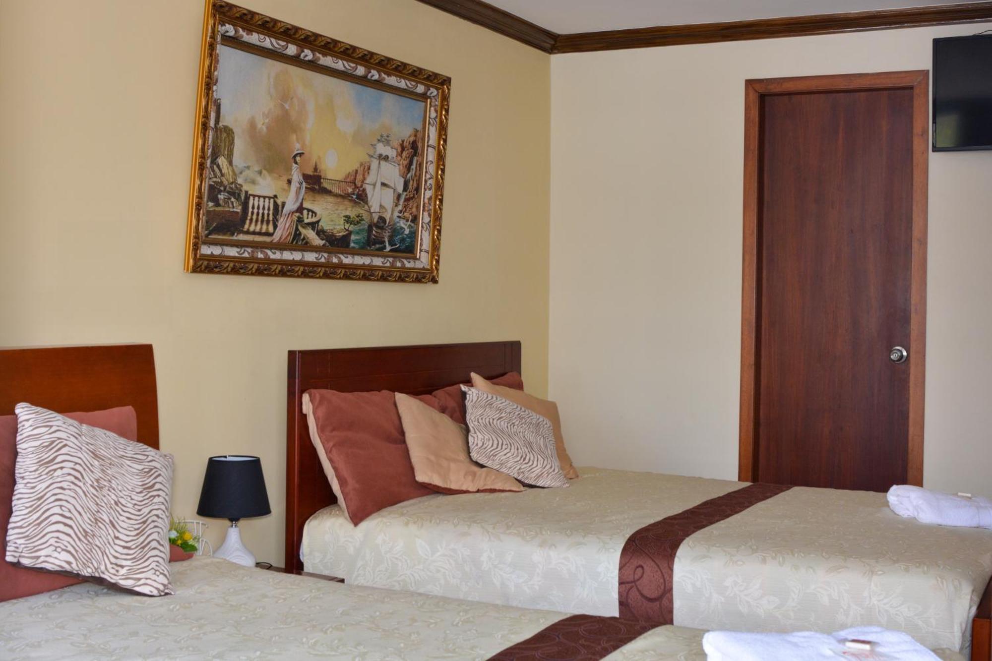 Hotel Villa Lafayette Quito Exteriör bild